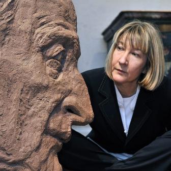 Ve věku 64 let zemřela Jane McAdam Freud, autorka současné instalace v Rodném domě Sigmunda Freuda 1